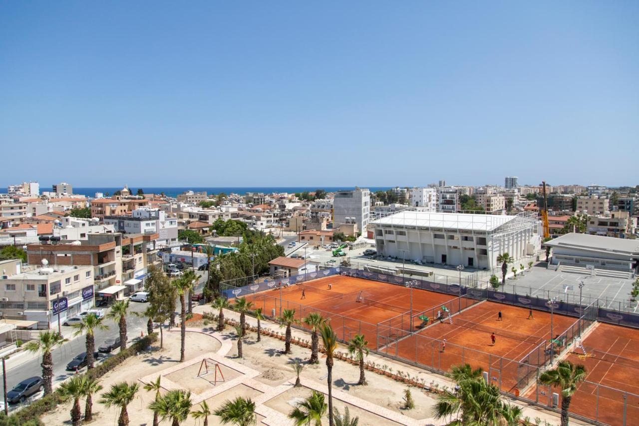 Liv Urban Suites Larnaka Exterior foto