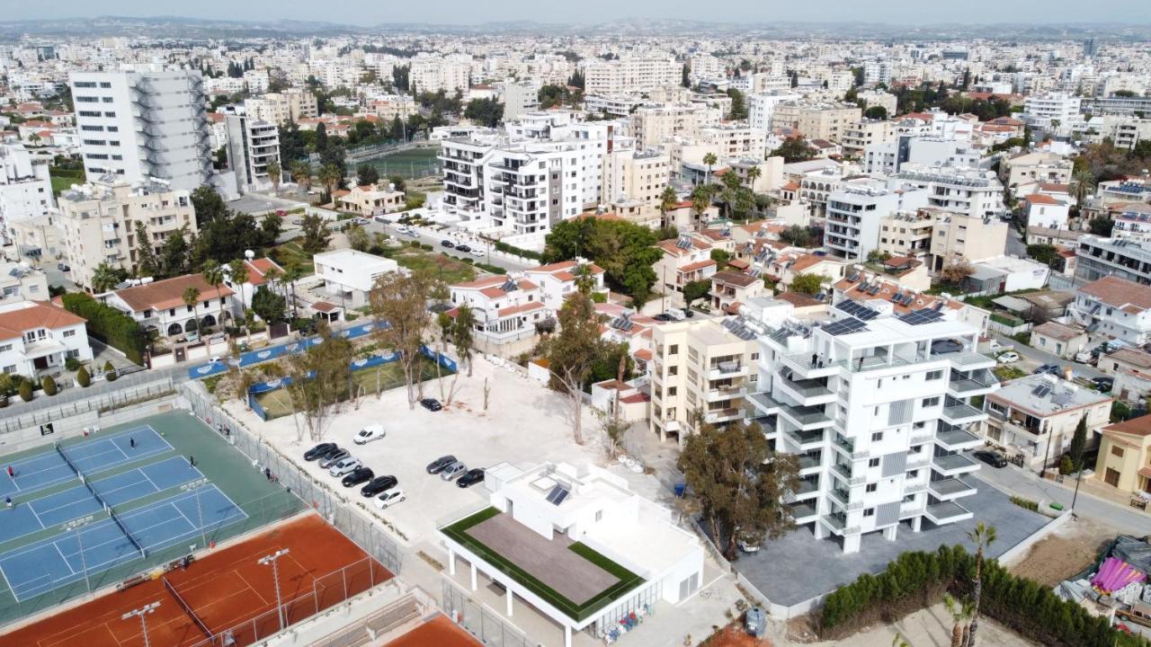 Liv Urban Suites Larnaka Exterior foto